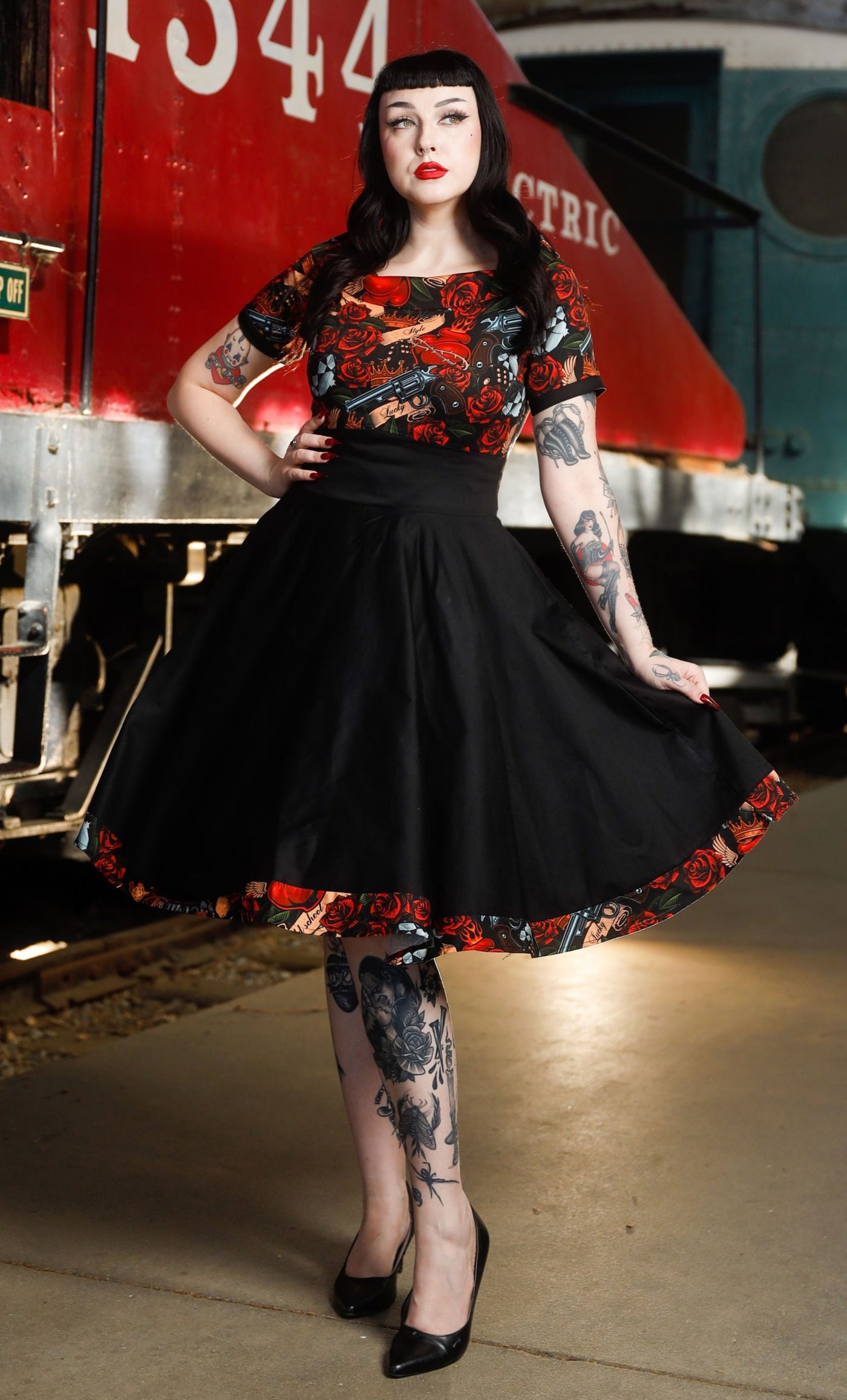 PRE ORDER Darlene Black Rockabilly Heart & Roses Retro Print Swing Dress