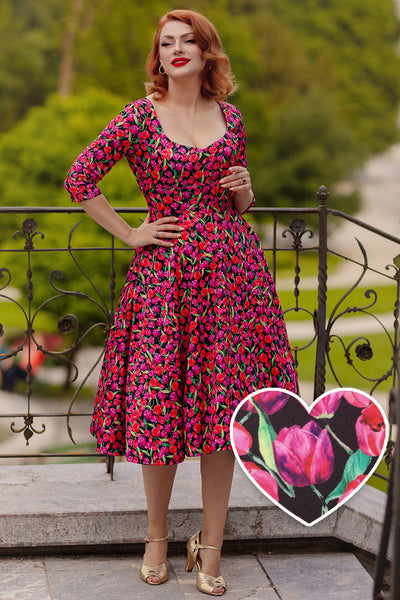 EU STOCK Scarlette Sweetheart Neckline Long-sleeved Stretchy Dress In Black and Pink Tulip Print